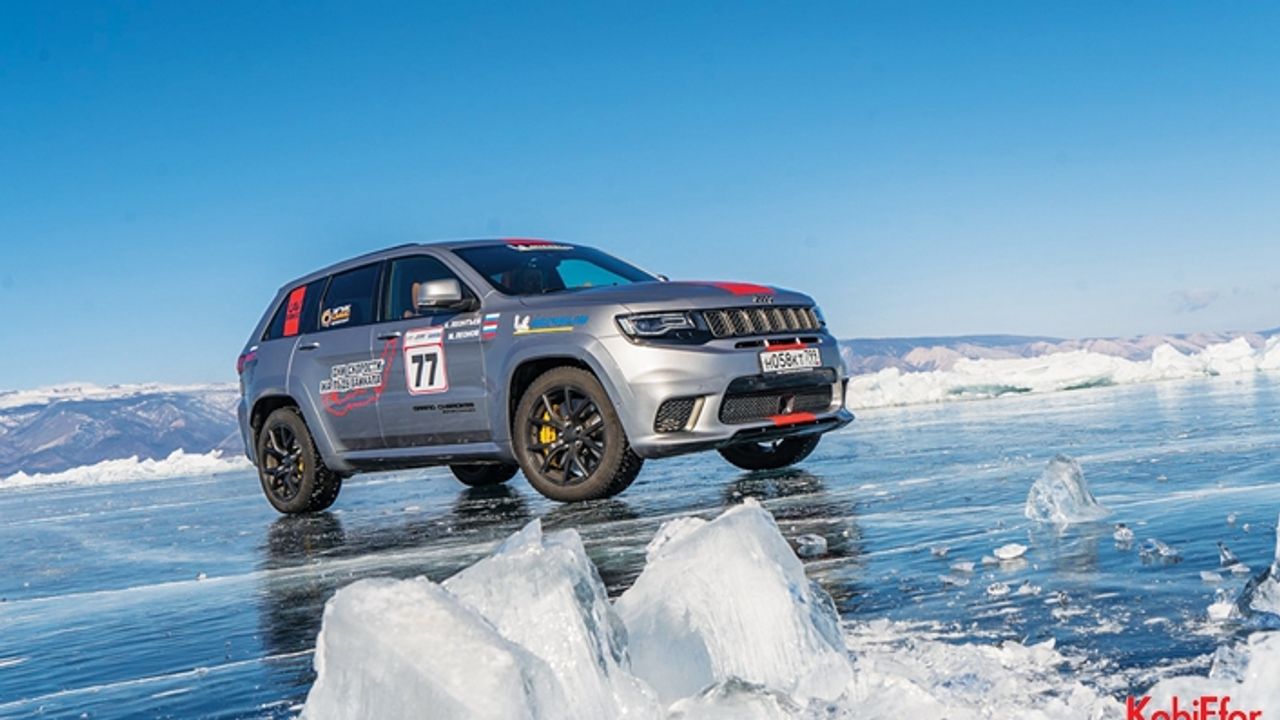 Jeep’ten buz üzerinde hız rekoru