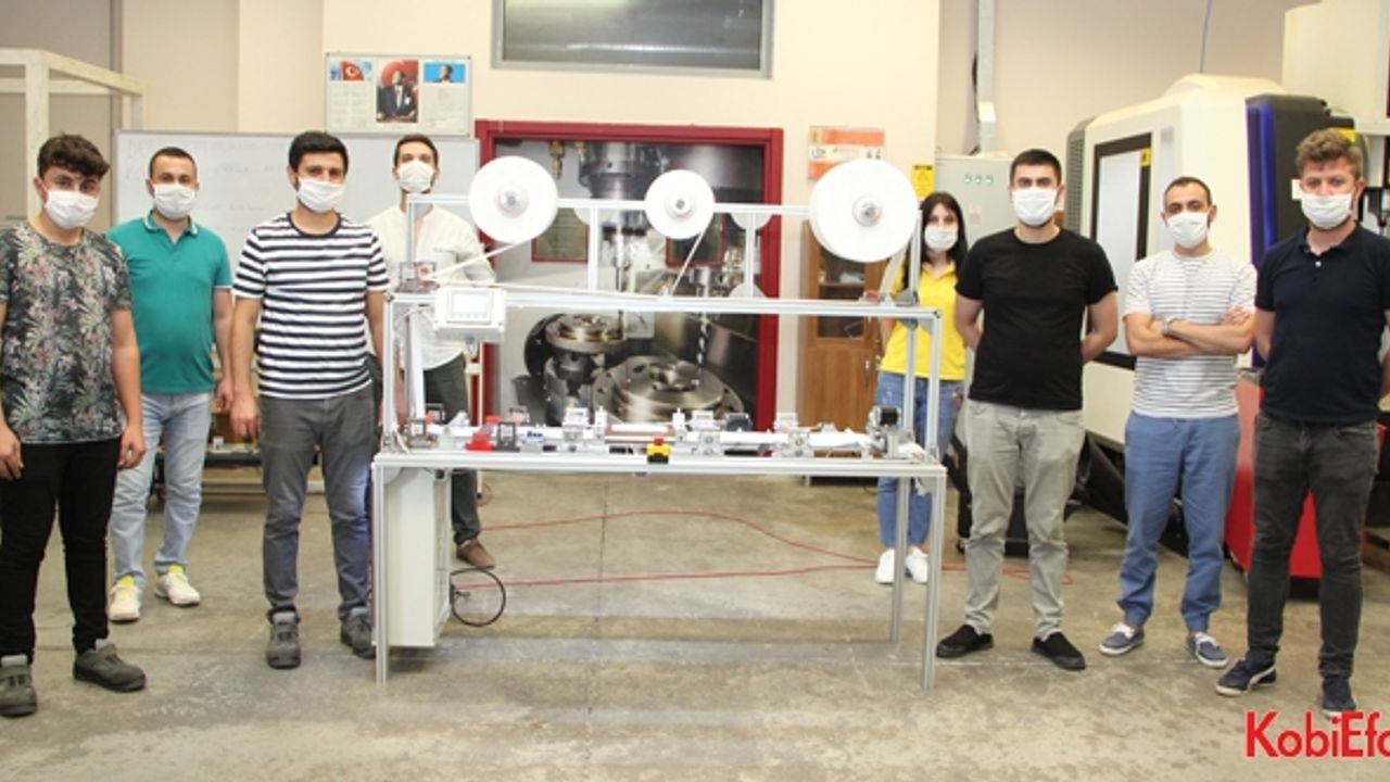 Özel ÇOSB Mesleki ve Teknik Anadolu Lisesi: ‘Cerrahi Maske Üretim Makinesi’ yaptı
