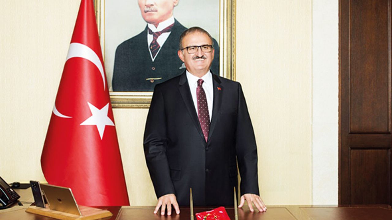 Diyarbakır Büyükşehir Belediye Başkanı Münir Karaloğlu: “Kadim şehir Diyarbakır’ı güçlü bir gelecek için hazırlıyoruz”