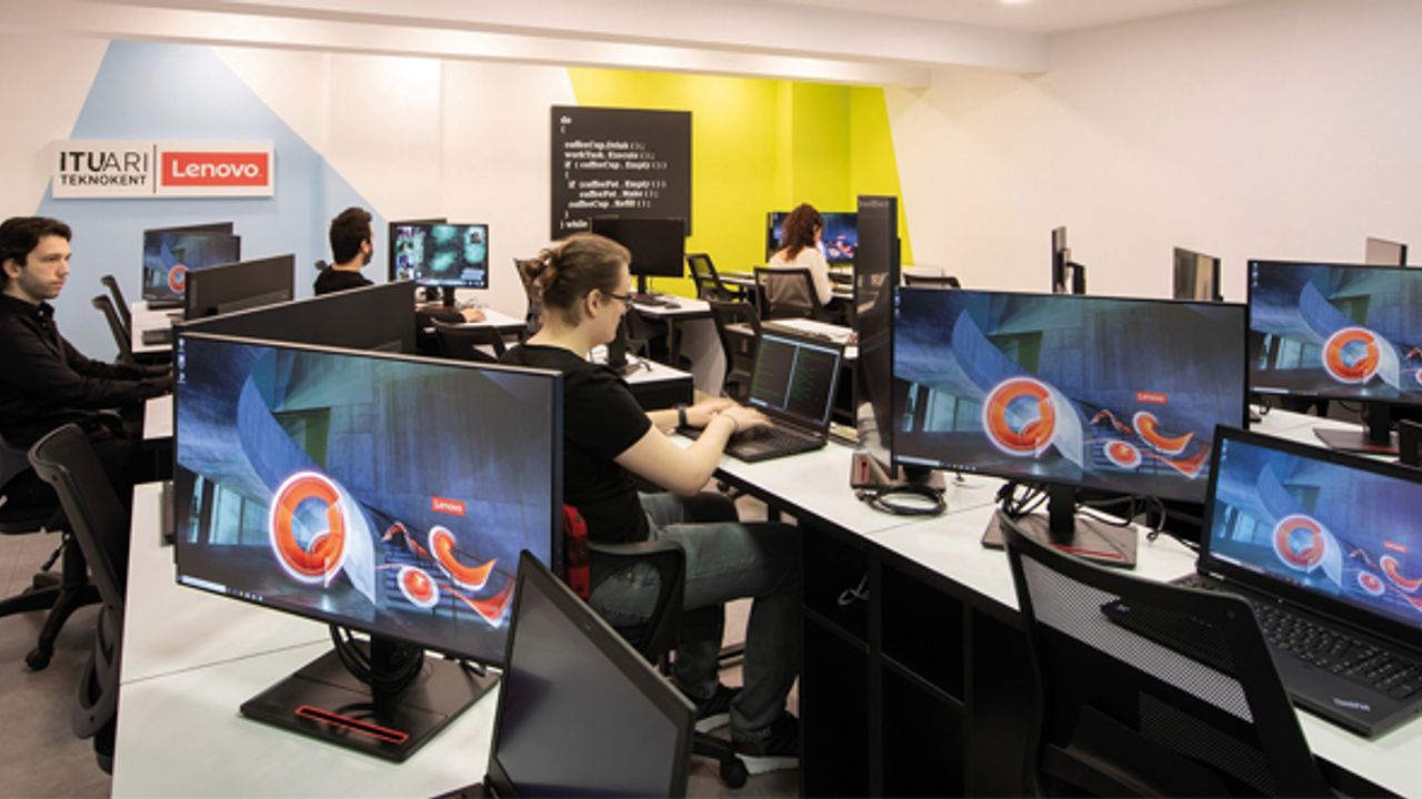 İTÜ ARI Teknokent’e yazılım laboratuvarı