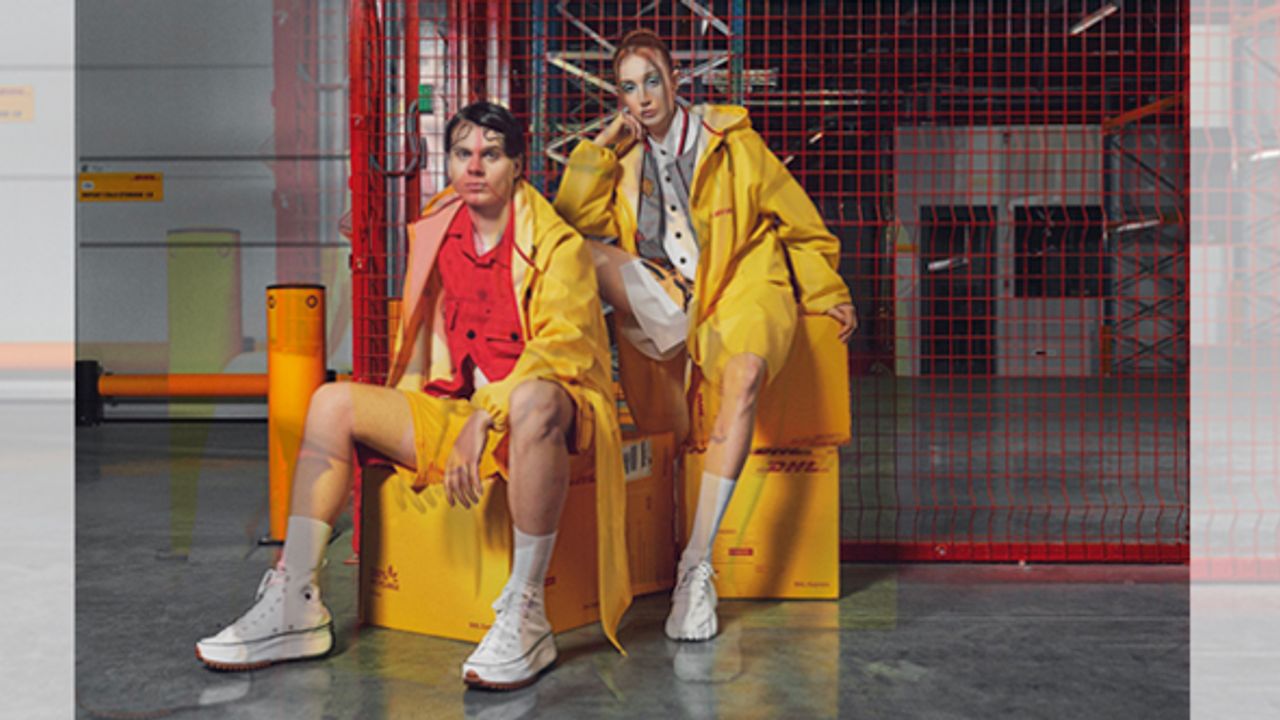 Gökhan Yavaş imzalı yağmurluklarla DHL Korusu