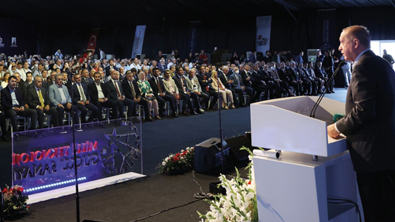 Kocaeli’nin ‘En’lerini ödüllendiren Cumhurbaşkanı Erdoğan mesajını verdi: “Kocaeli Türkiye ekonomisine devasa katkı sağlıyor”