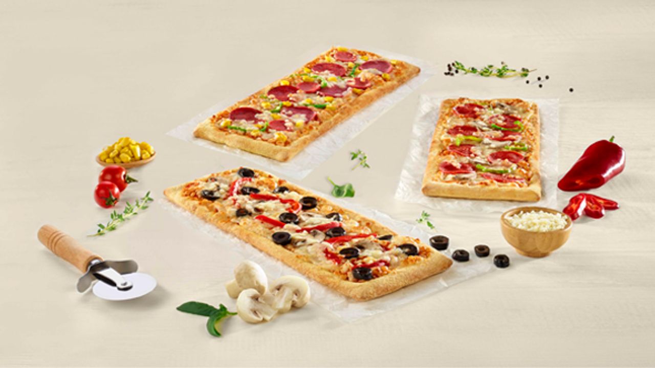 Dört köşe pizza Pizzetta