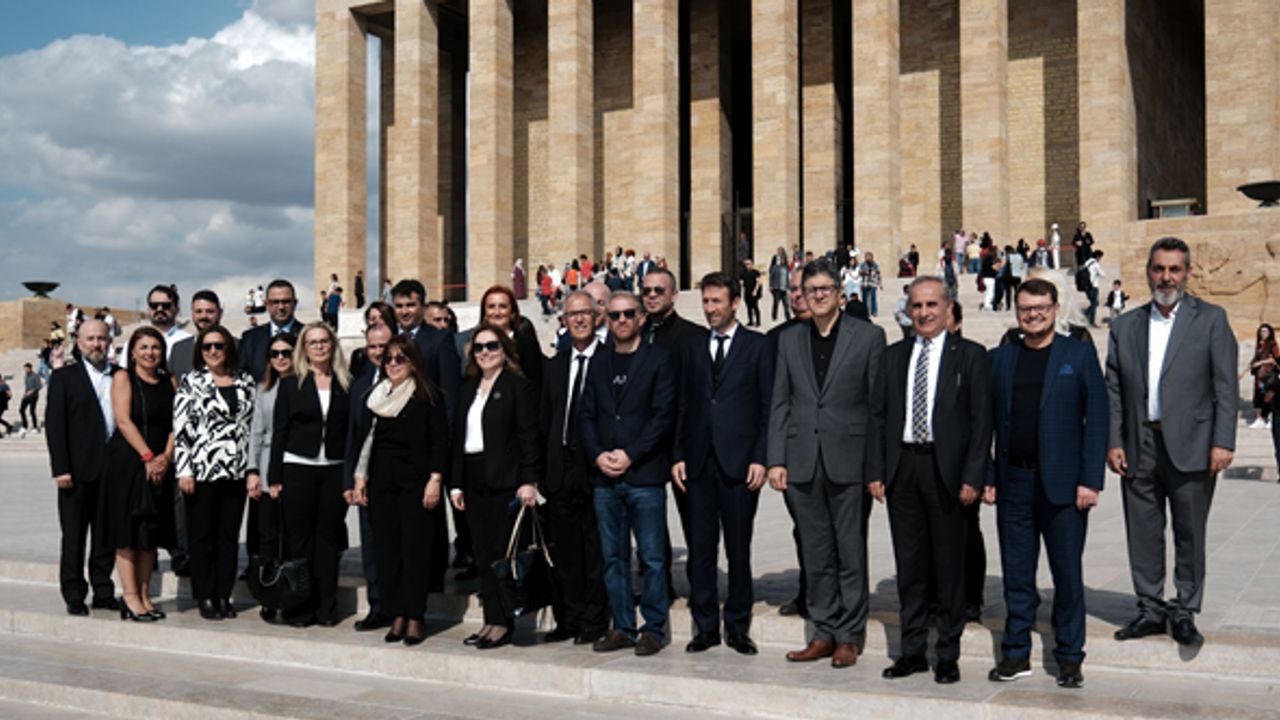 YASAD, 30. kuruluş yıldönümünde Anıtkabir’de