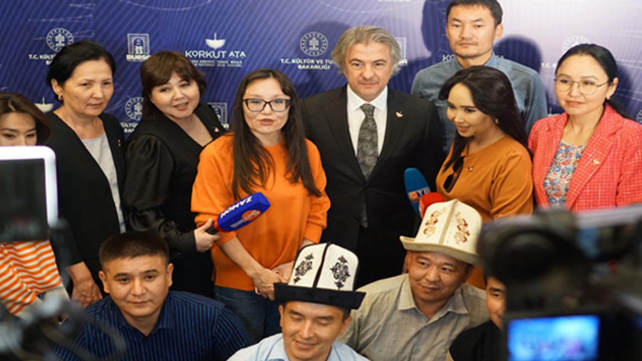 Kültürel etkileşimi en üst noktaya çıkarıyoruz