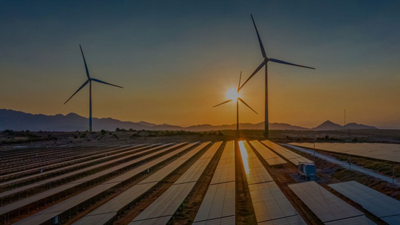 Schneider Electric, lider olarak gösterildi