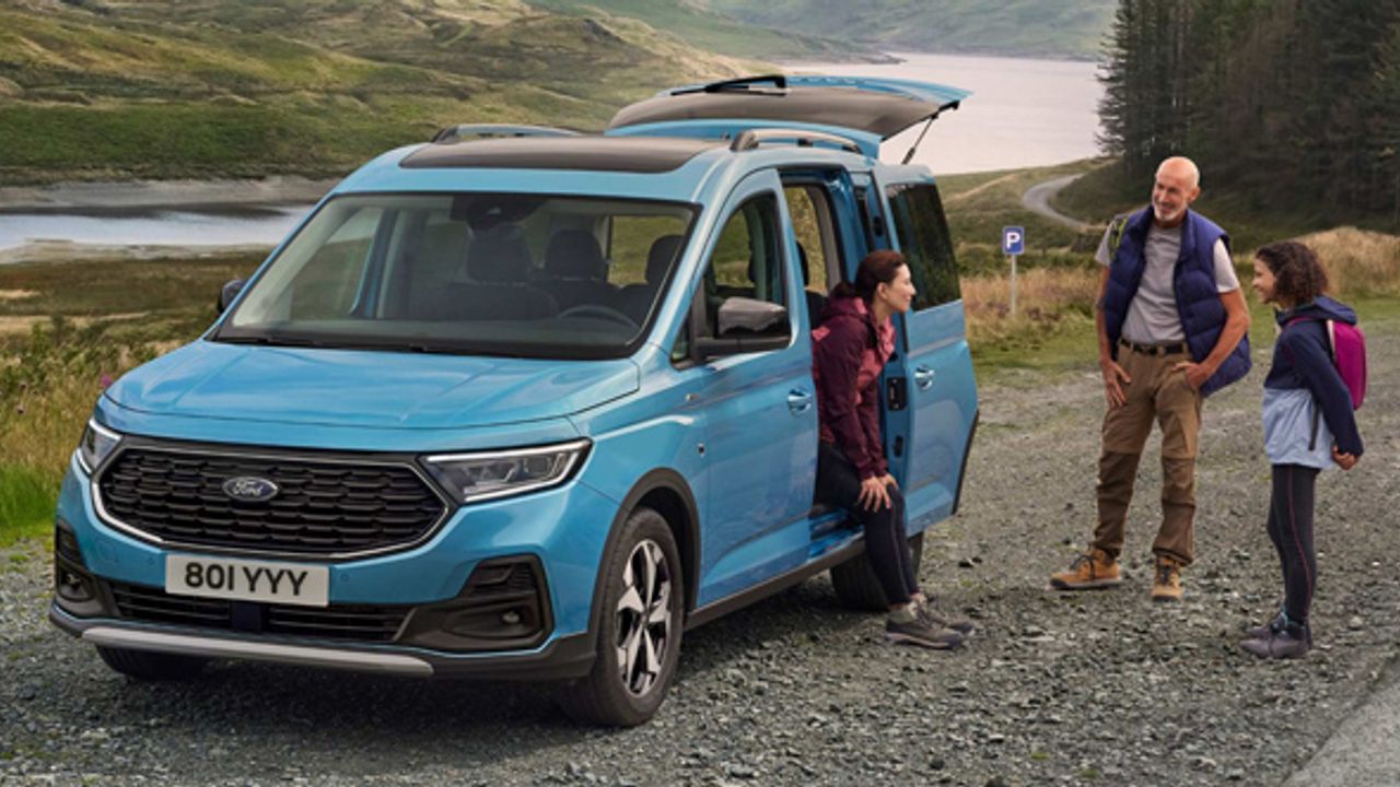 Hafta boyu iş, hafta sonu aile keyfi için yeni Ford Tourneo Connect