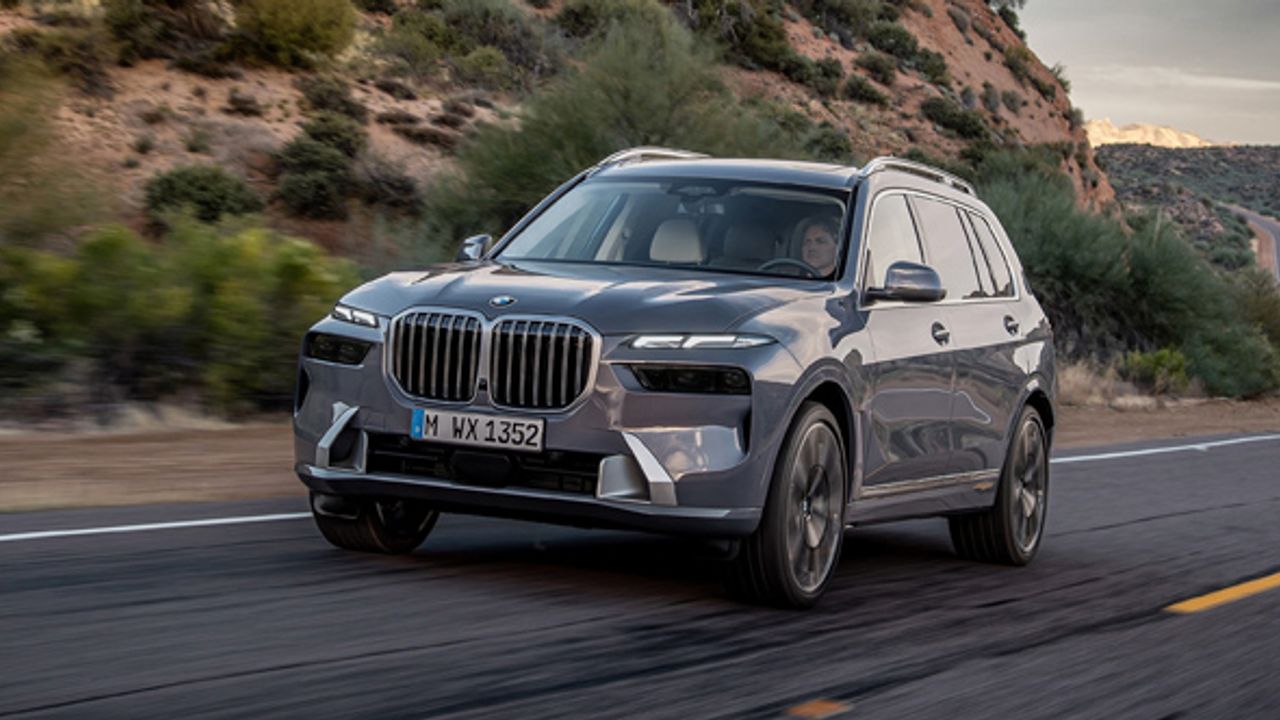 Yeni BMW X7 Türkiye için gün sayıyor