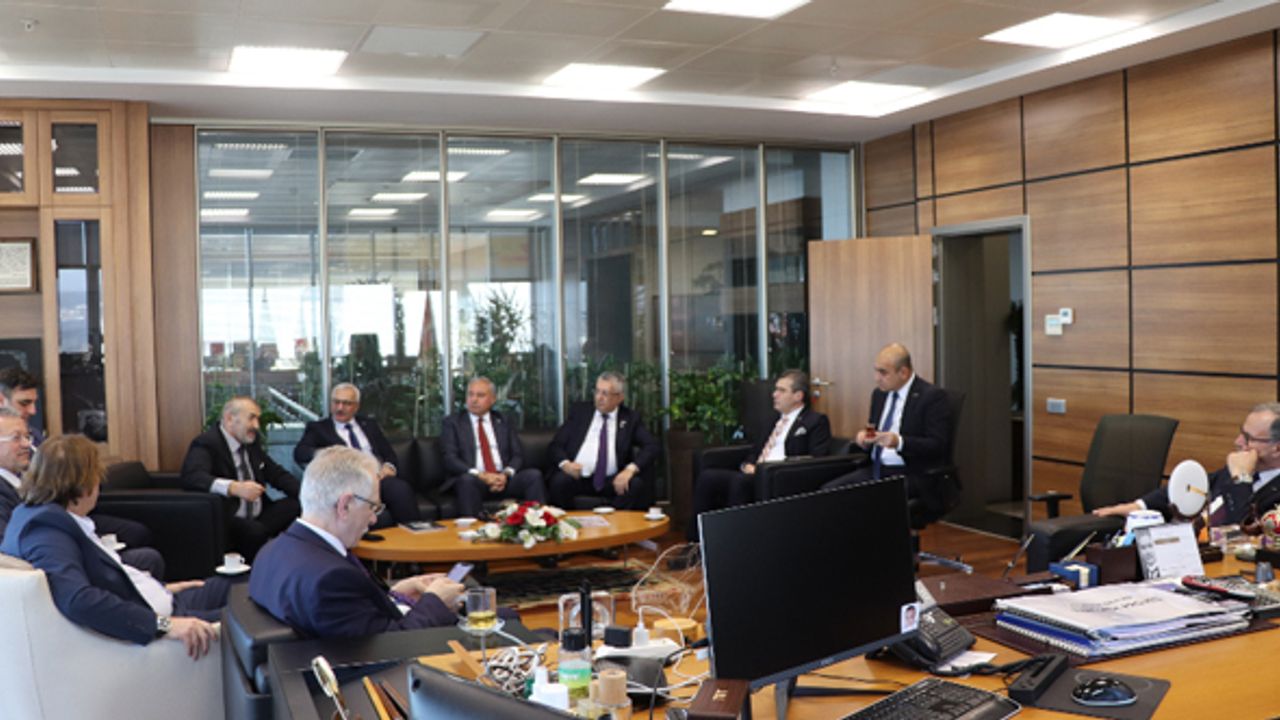 Bakan Yardımcısı Büyükdede ve OSBÜK’ten OSB’lere ziyaretler