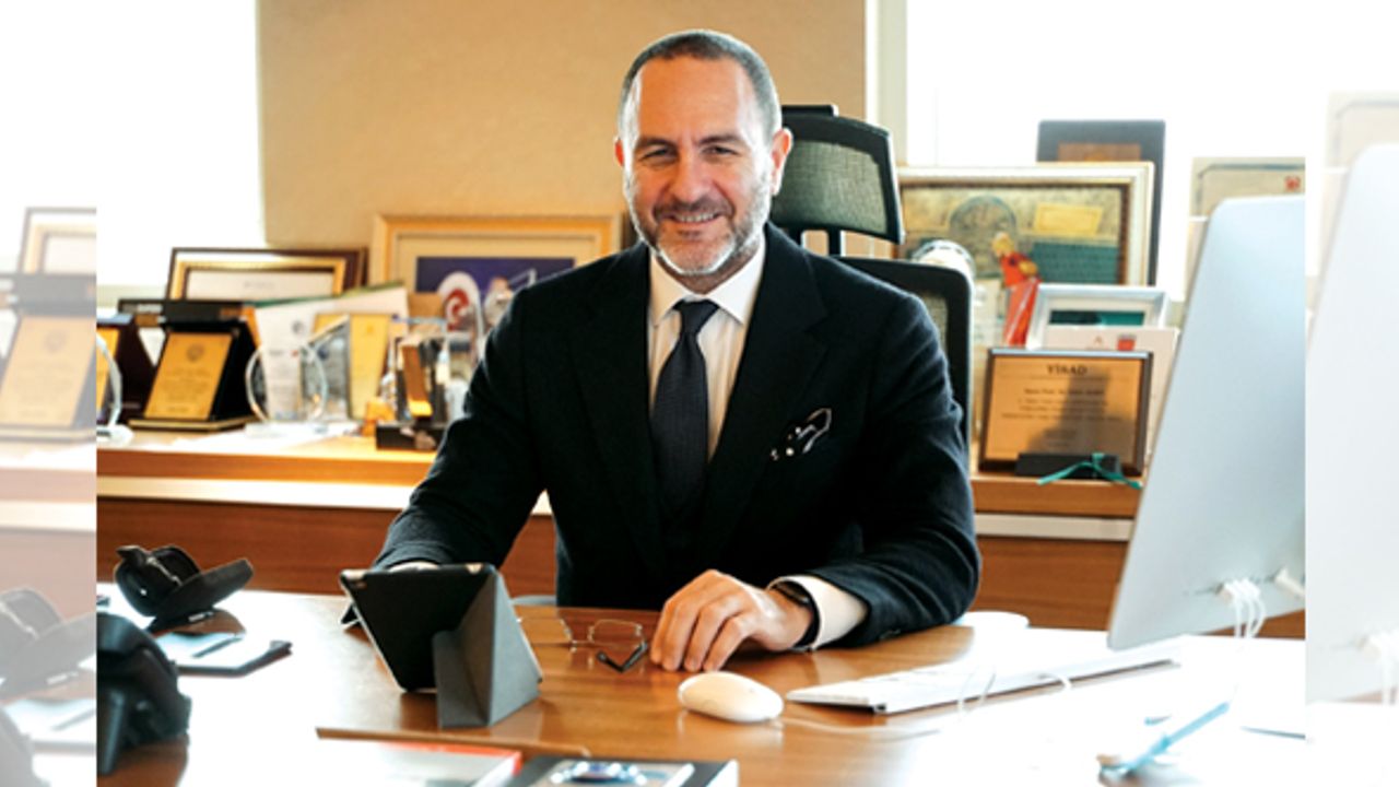 Prof.Dr. Emre Alkin: “Hiper enflasyondan korkmalıyız”