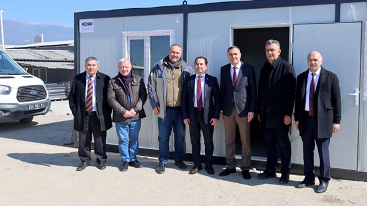 KOSBİ’den Deprem bölgesine 50 konteyner