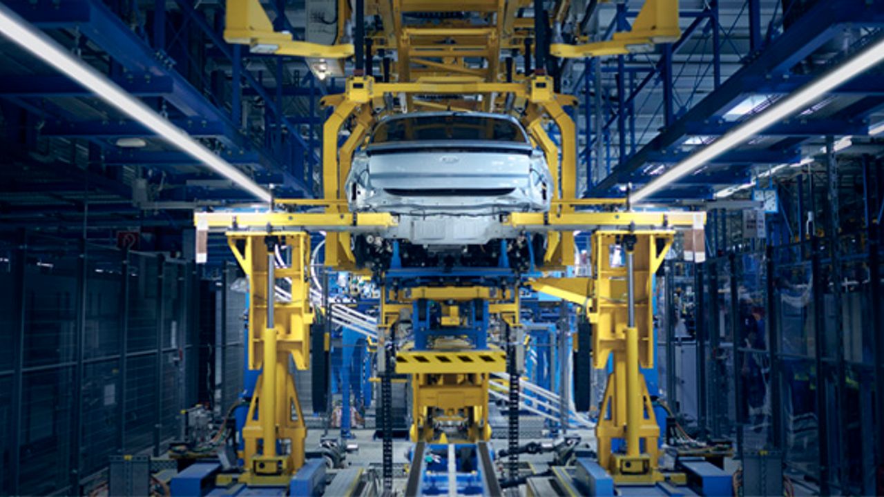 Ford, Köln Elektrikli Araç Merkezi’ni açtı