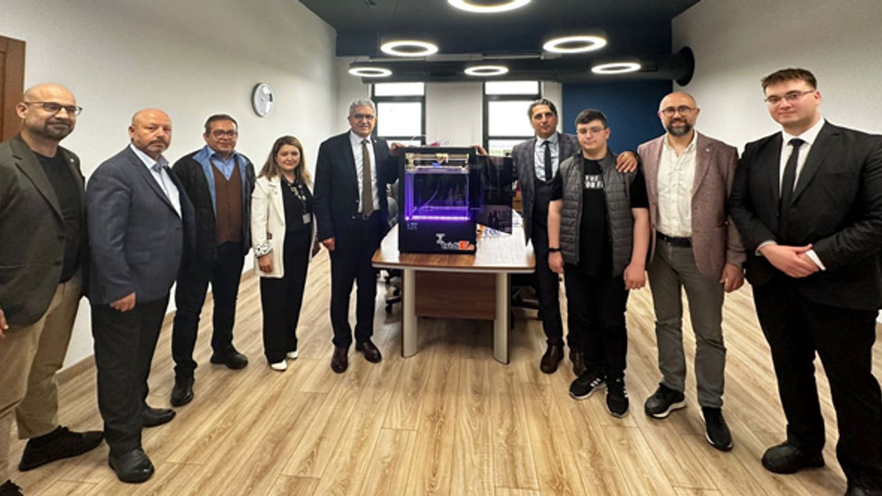 Robosb Teknoloji 3D yazıcı üretti