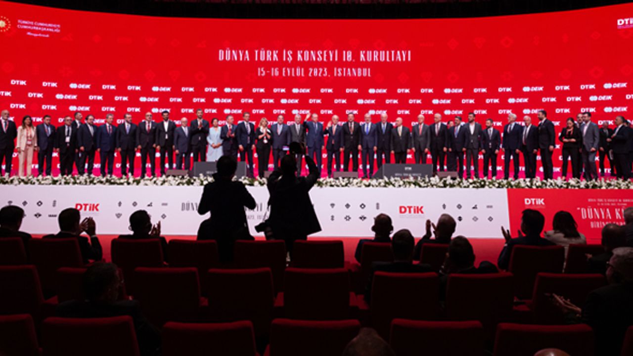 Cumhurbaşkanı Recep Tayyip Erdoğan: “Sosyal ve siyasi alanlarda dalga oluşturacak”