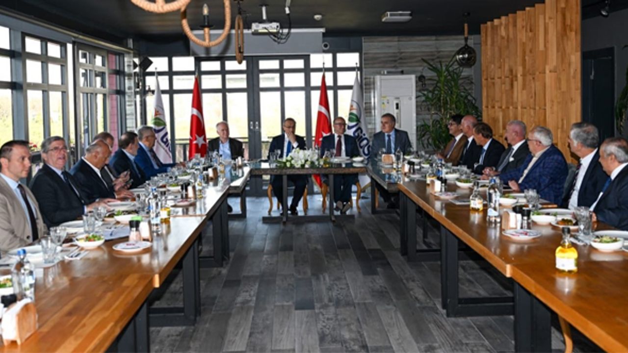 Kocaeli Valisi Yavuz ile Kocaeli OSB’leri bir araya geldi