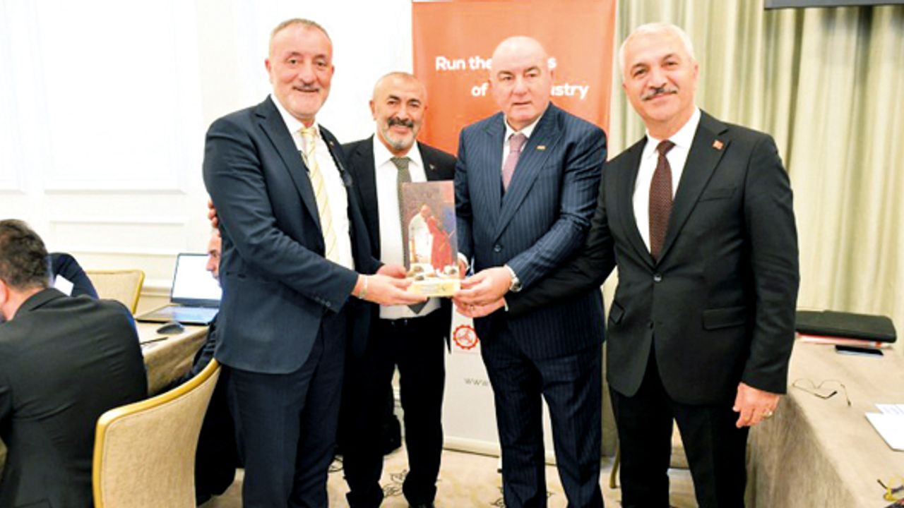 Forum kapsamında iki anlaşma imzalandı