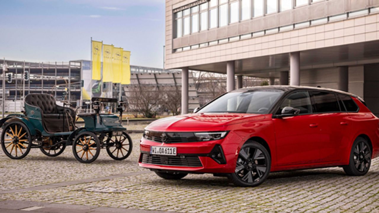 Opel, otomobil üretiminde 125. yılını kutluyor