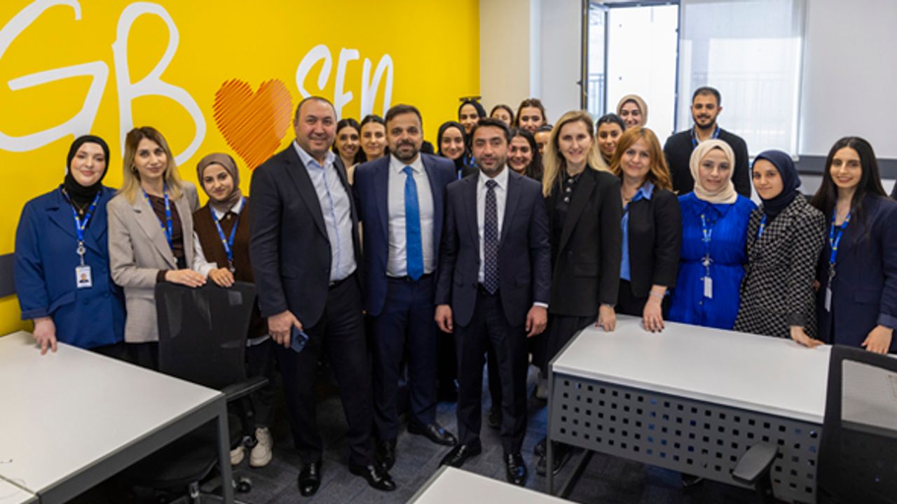 Turkcell Hatay’da Çağrı ve Mesleki Eğitim Merkezi’ni açtı