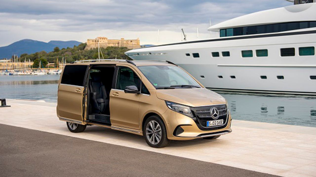 Mercedes-Benz yeni EQV ve yeni V-Serisi daha da şık