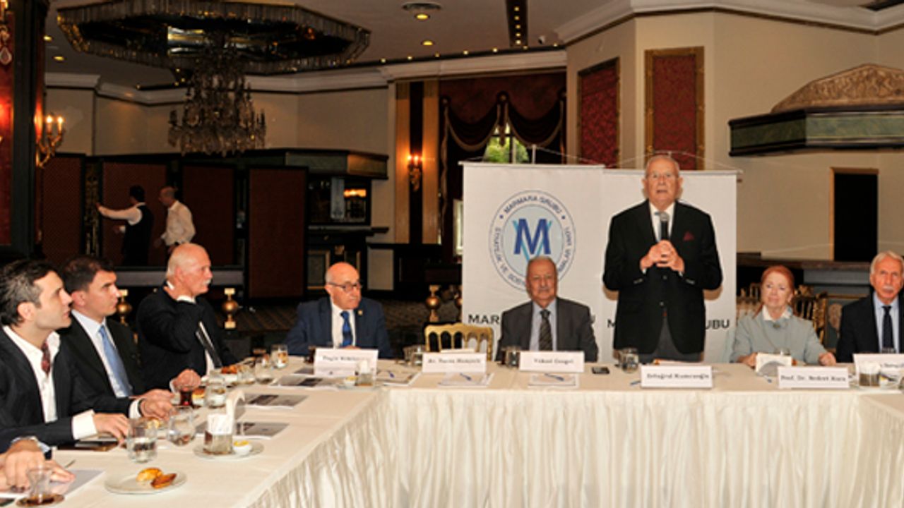 Dr. Akkan Suver yeniden Marmara Grubu Vakfı Genel Başkanı