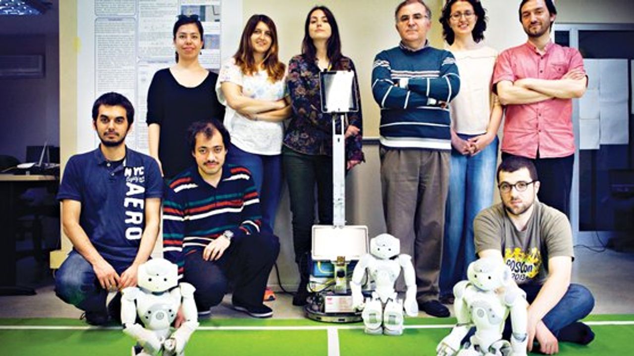 Boğaziçi Üniversitesi’nde sosyal robot göreve hazır