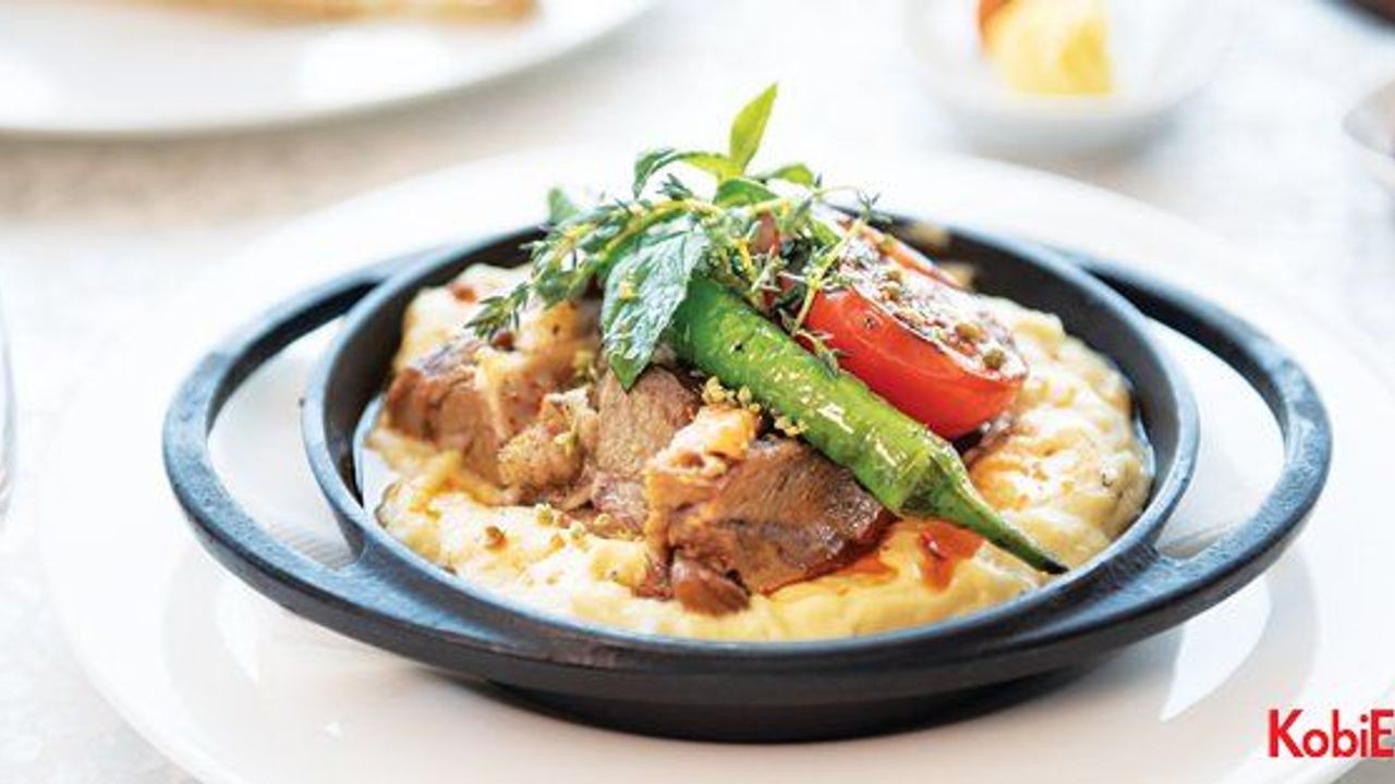 Conrad İstanbul Bosphorus’ta Boğaz manzarasına karşı iftar keyfi