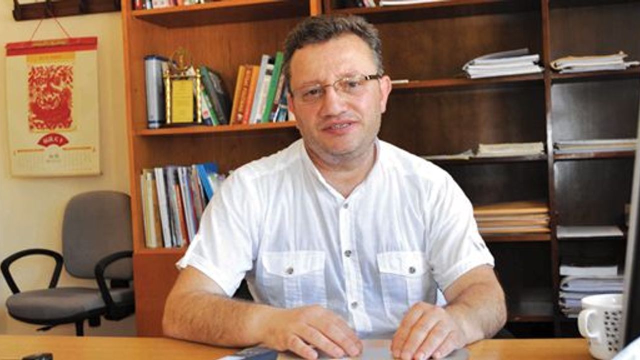 Ekonomist Prof.Dr. İbrahim Öztürk: 