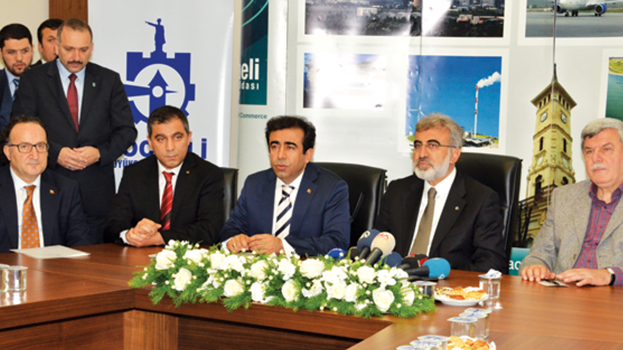 Enerji ve Tabii Kaynaklar Bakanı Taner Yıldız, Kocaeli'de