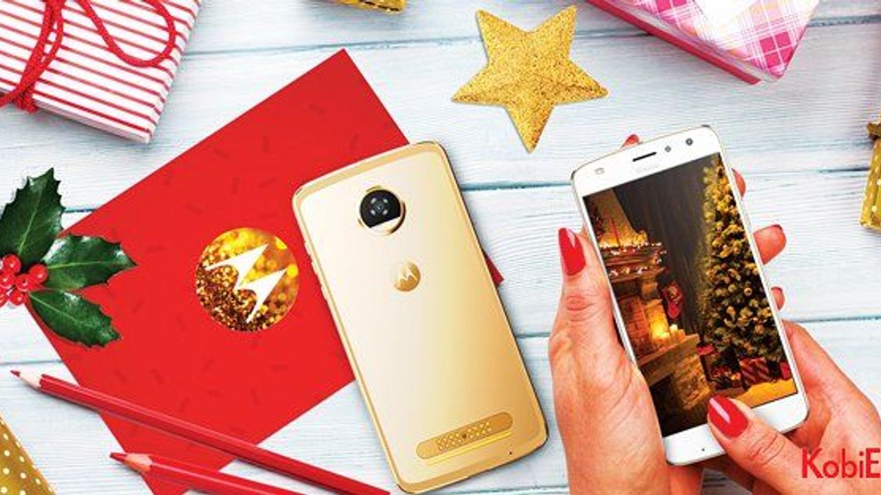 Moto Z2 Play ile sevdikleriniz yeni yıla ışıl ışıl girsin