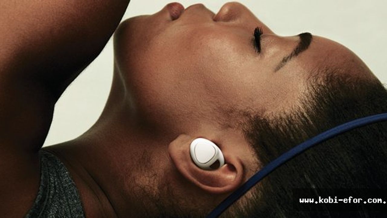 Samsung, Gear IconX ile giyilebilir cihaz tasarımında bir ilk
