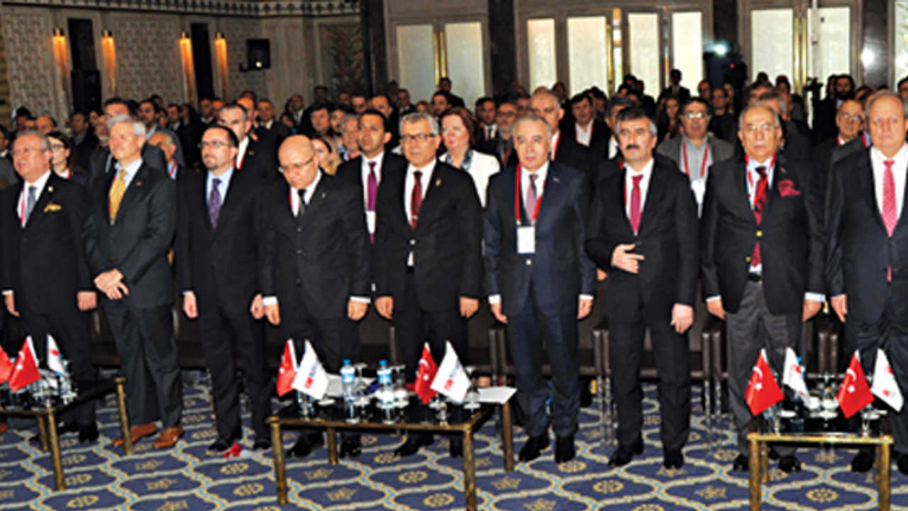 XI. KOBİ Zirvesi karar verdi; ORTA GELİR EŞİĞİ AŞILACAK