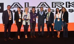 Dijital dönüşüme bütünsel bakış: Digital Experience Summit’22