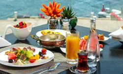 Tarabya’da caz brunch’ları başlıyor