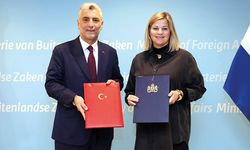 JETCO Protokolü’nü Hollandalı mevkidaşıyla imzaladı
