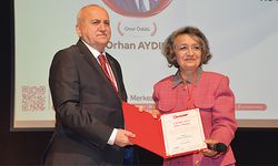 OSTİM Yönetim Kurulu Başkanı Orhan Aydın’a Onur Ödülü