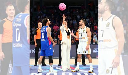 Pembe Top 10 yaşında