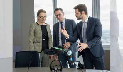 Allianz Trade Yapay Zekâ + Nöroteknoloji ile engelleri aşıyor