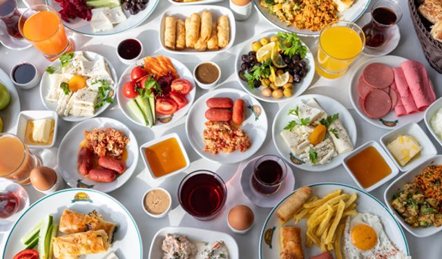 Çömlek Kuru Fasulye Restoran’da kahvaltı keyfi