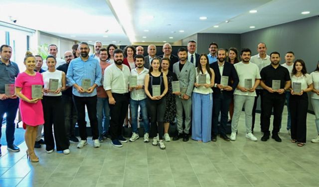 Ostim Teknopark 23 firmayı ödüllendirdi