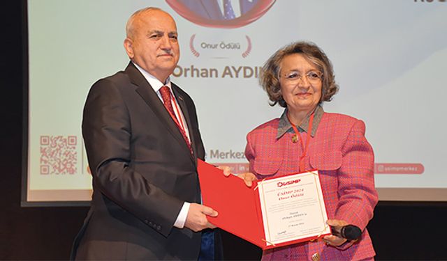 OSTİM Yönetim Kurulu Başkanı Orhan Aydın’a Onur Ödülü