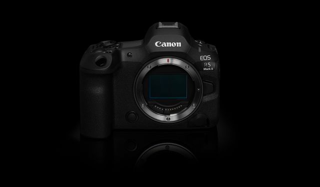 Canon, 22 yıldır bir numara olduğunu duyurdu