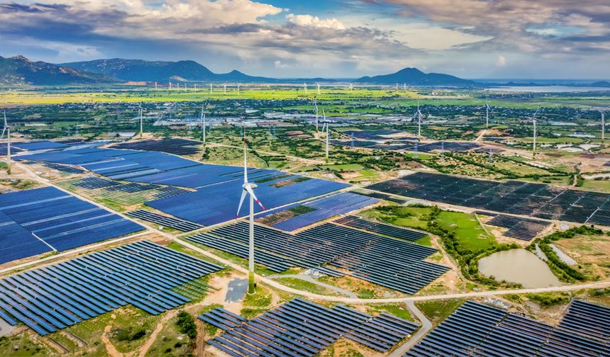 YEO’dan 220 milyon Euro’luk enerji yatırımı